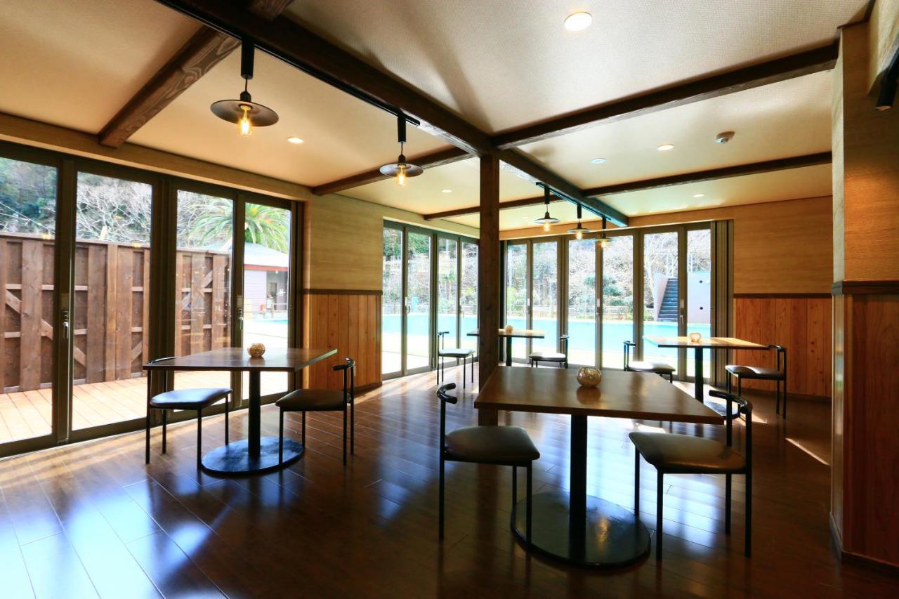 Amis Droles Hotel Kawazu Bagian luar foto