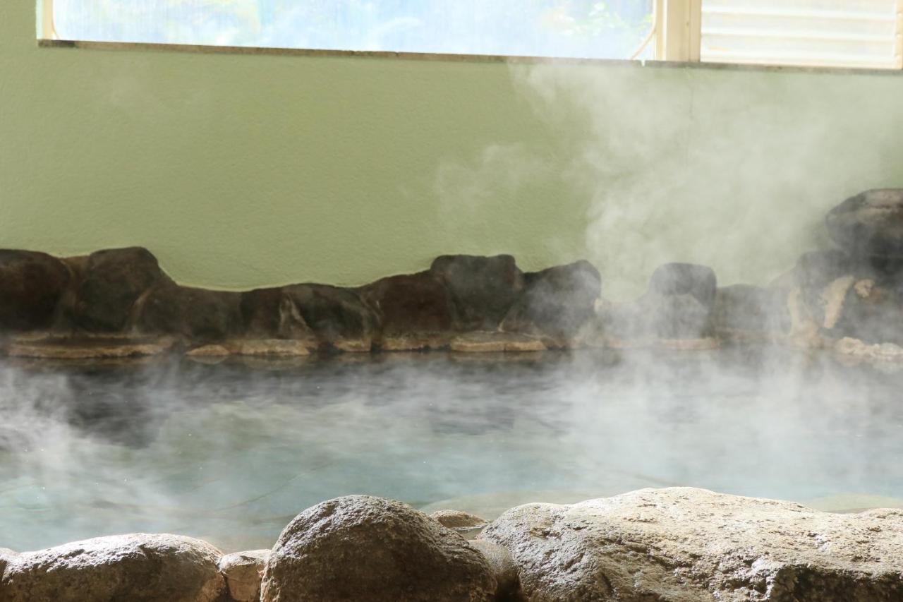 Amis Droles Hotel Kawazu Bagian luar foto