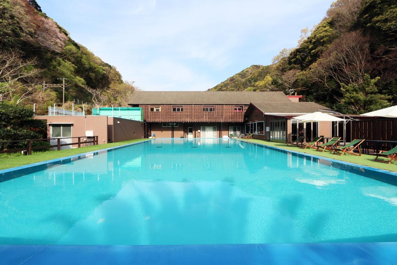 Amis Droles Hotel Kawazu Bagian luar foto
